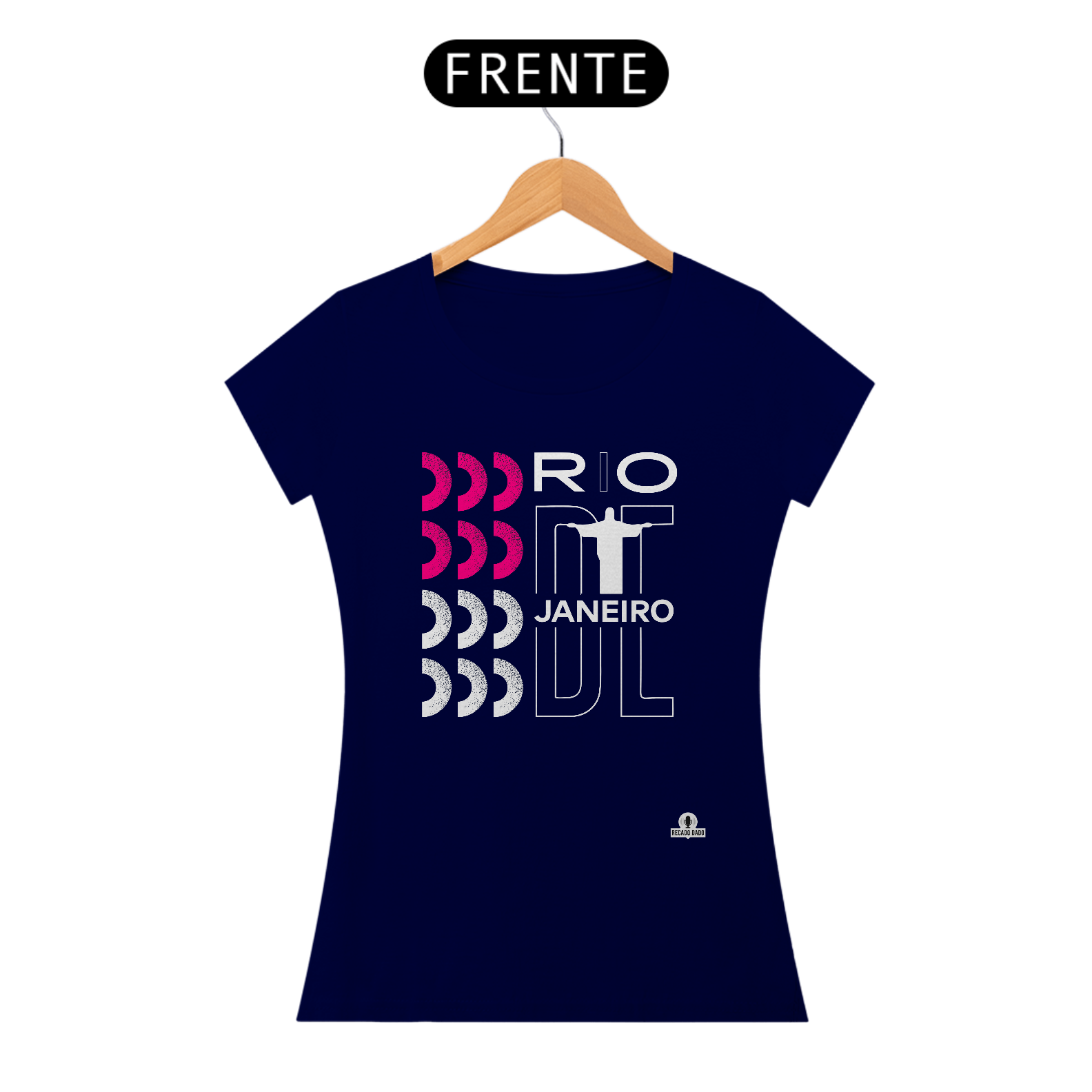 Camiseta feminina de viagem da linda cidade do Rio de Janeiro, com estampa estilizada do belo calçadão de Copacabana.