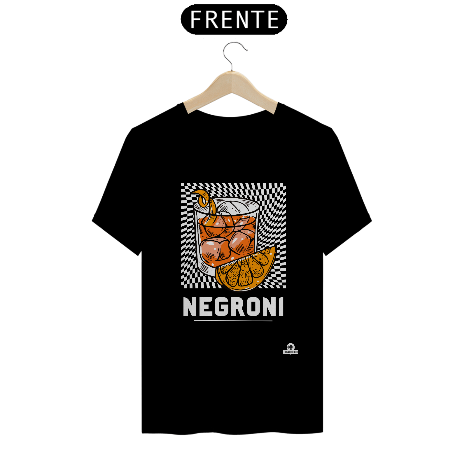 Camiseta de barman com estampa do famoso coquetel Negroni.