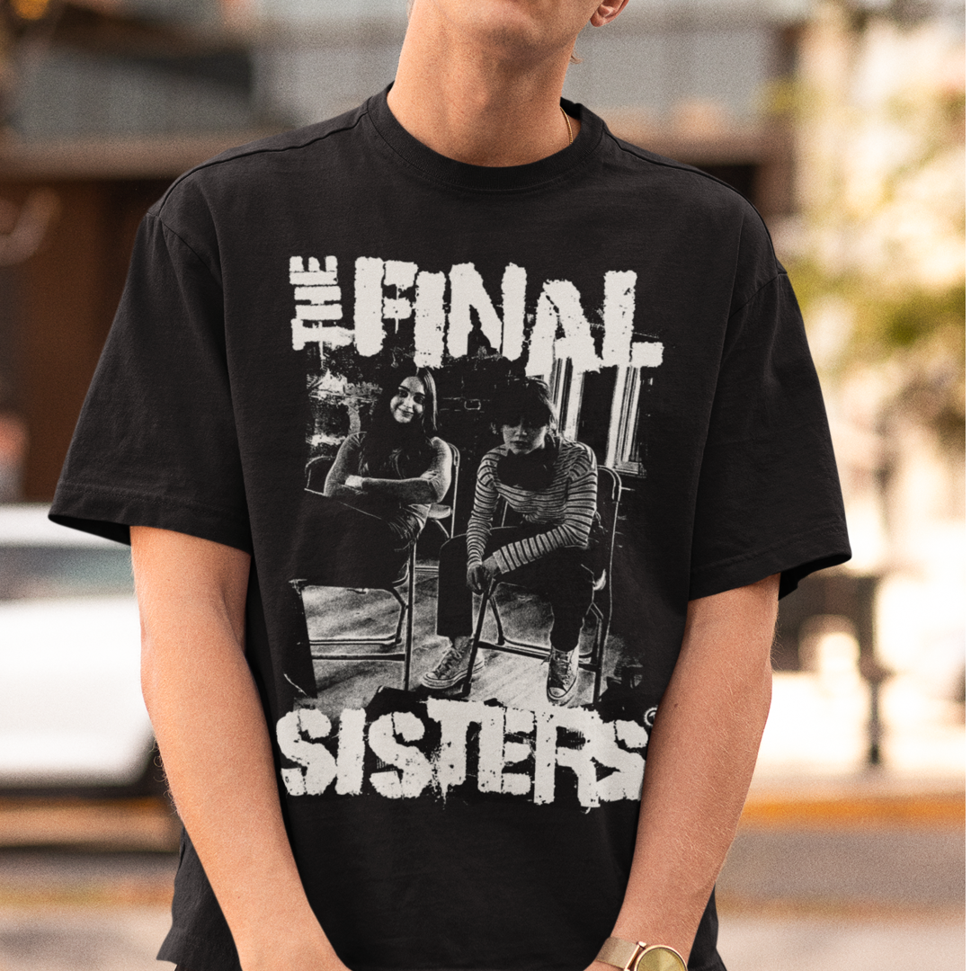 Final Sisters / Jenna & Melissa