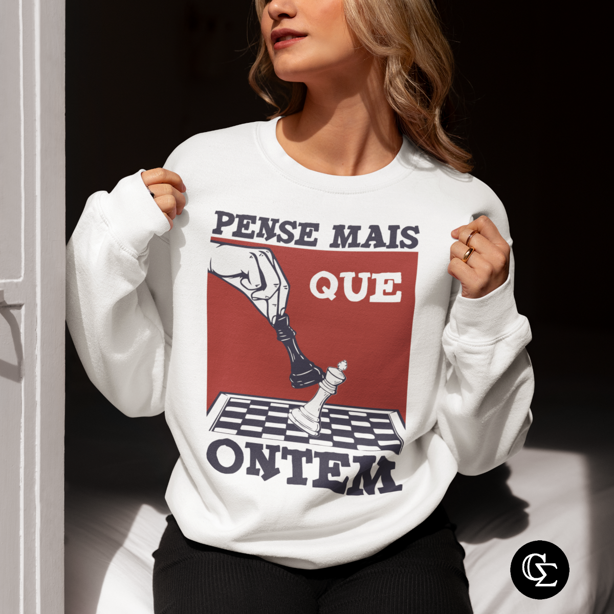 PENSE MAIS QUE ONTEM [MOLETOM UNISSEX]