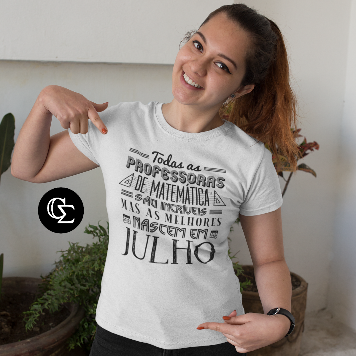 AS MELHORES PROFESSORAS DE MATEMÁTICA NASCEM EM [JULHO] [1]