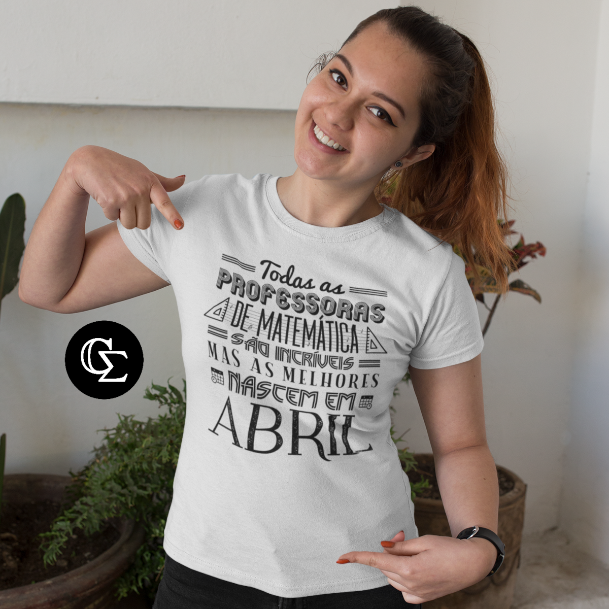 AS MELHORES PROFESSORAS DE MATEMÁTICA NASCEM EM [ABRIL] [1]