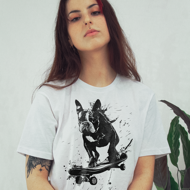 Camiseta Baby Long Pets - Bulldog no Skate PB