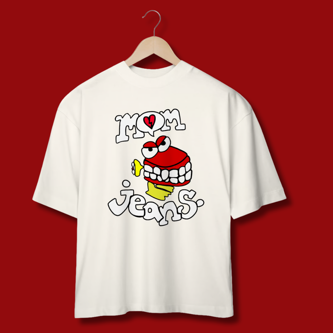 Camiseta Oversized Mom Jeans. - Death Cup