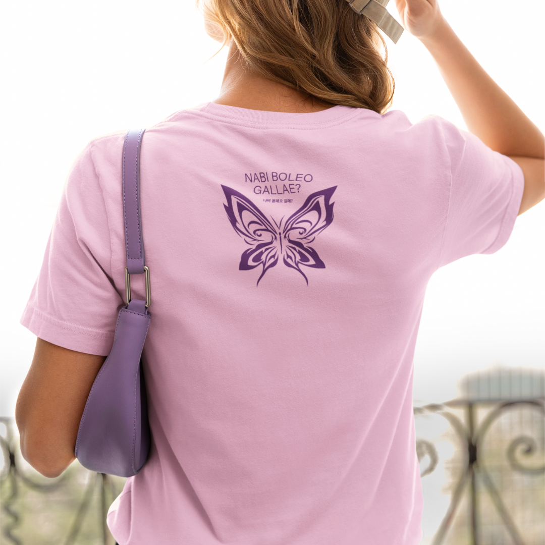 Camiseta Borboletão - Apesar de Tudo Amor - Unissex Rosa