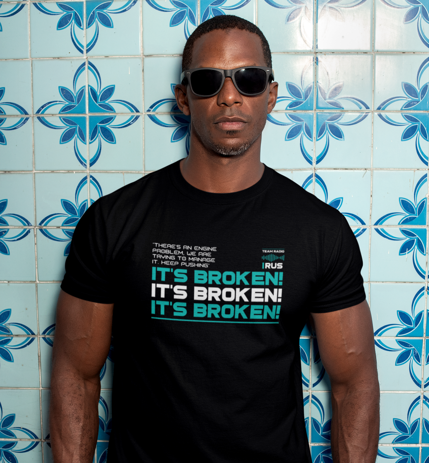 RUS It's Broken - T-SHIRT QUALITY UNISSEX