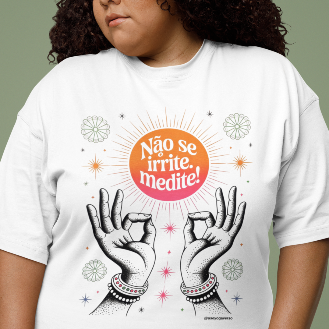 Camiseta Yoga - Medite