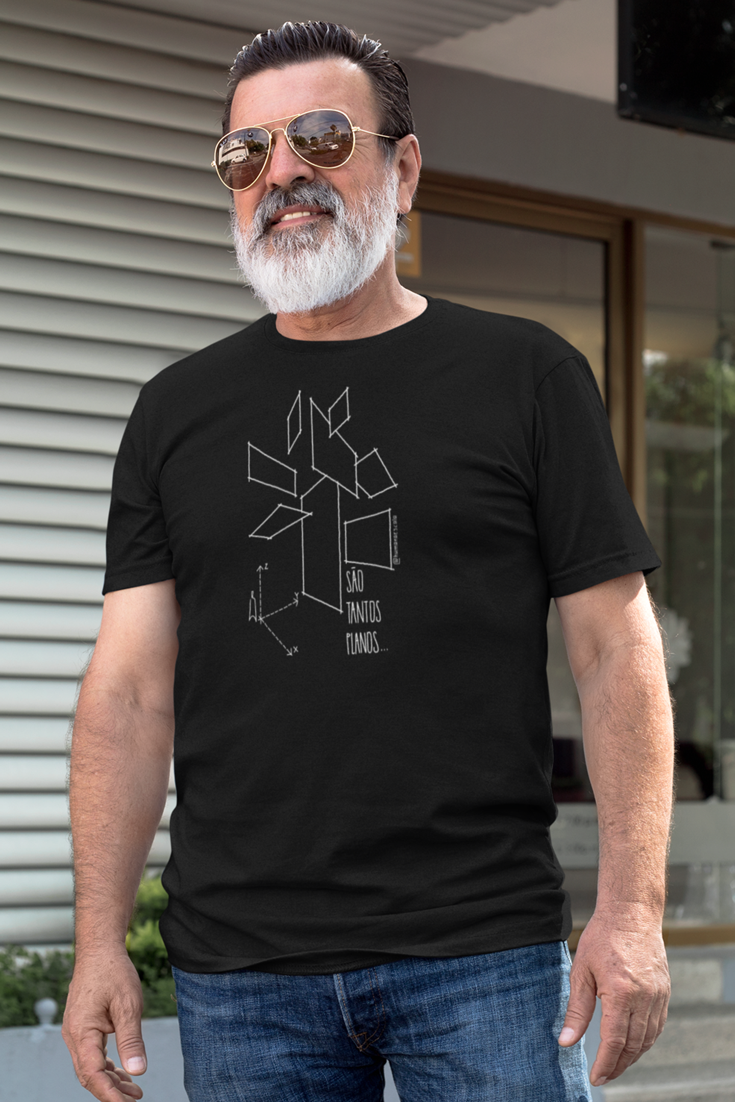 Camiseta Unissex Preta - São tantos planos