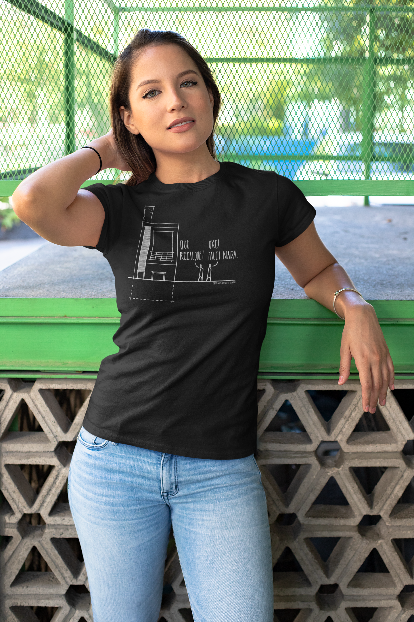 Camiseta Feminina Preta - Que realque!