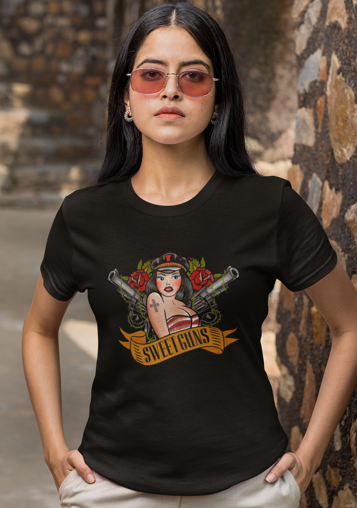 Sweet Guns - Modelo Logotipo 2 Baby Look