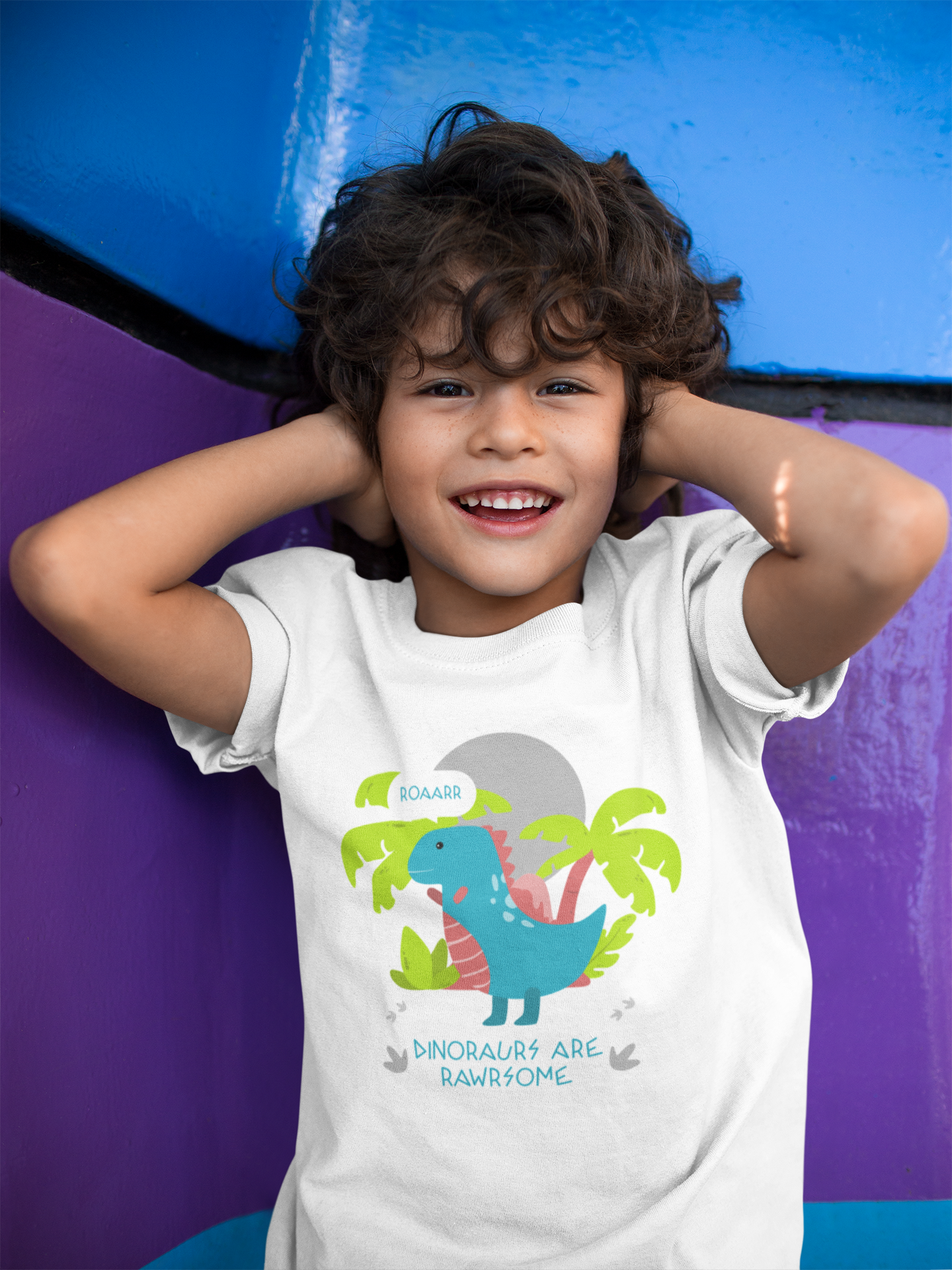 Camiseta Dinoraurs Are Rawrsome (2 a 14 anos)