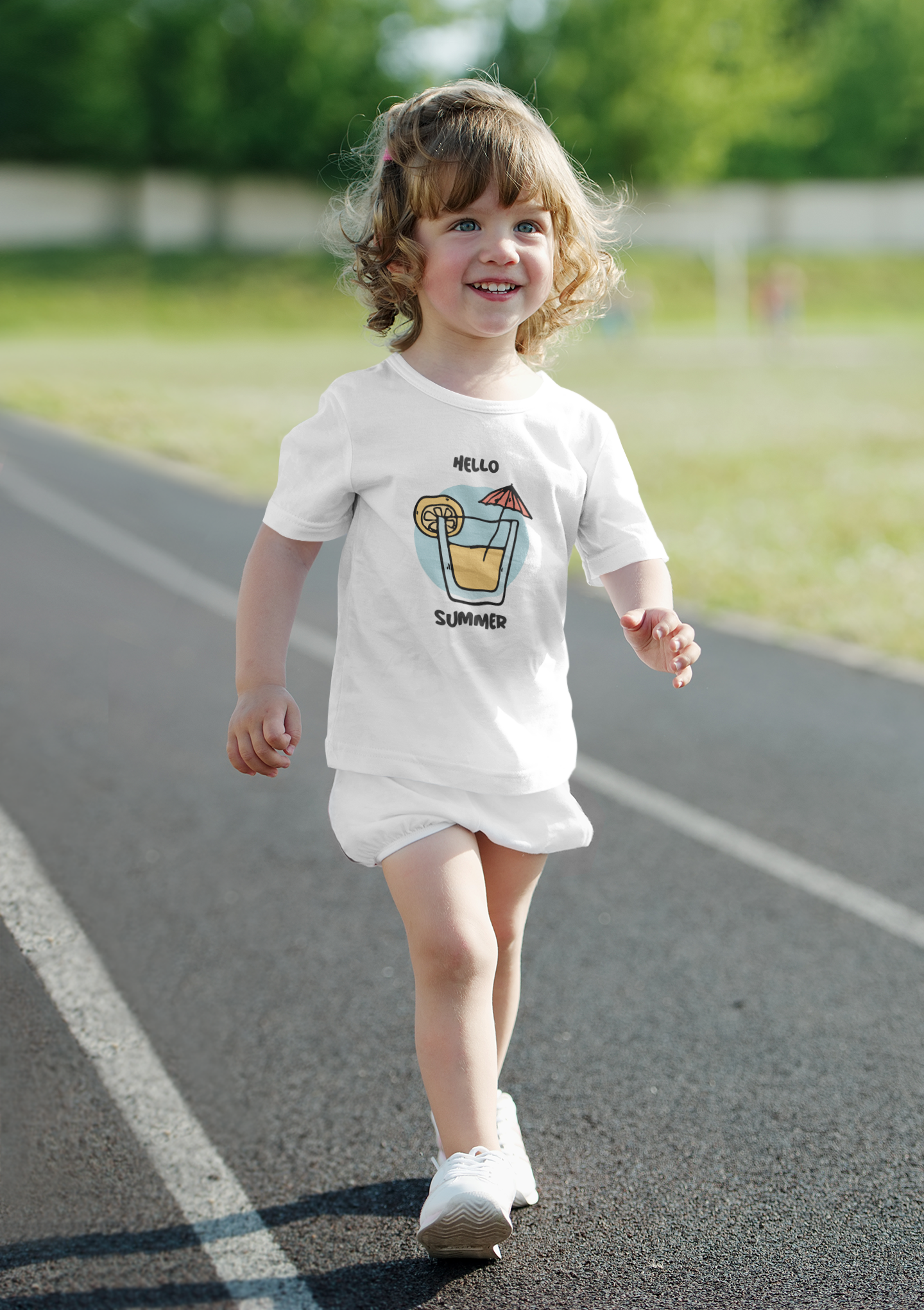 Camiseta Hello Summer (2 a 14 anos)