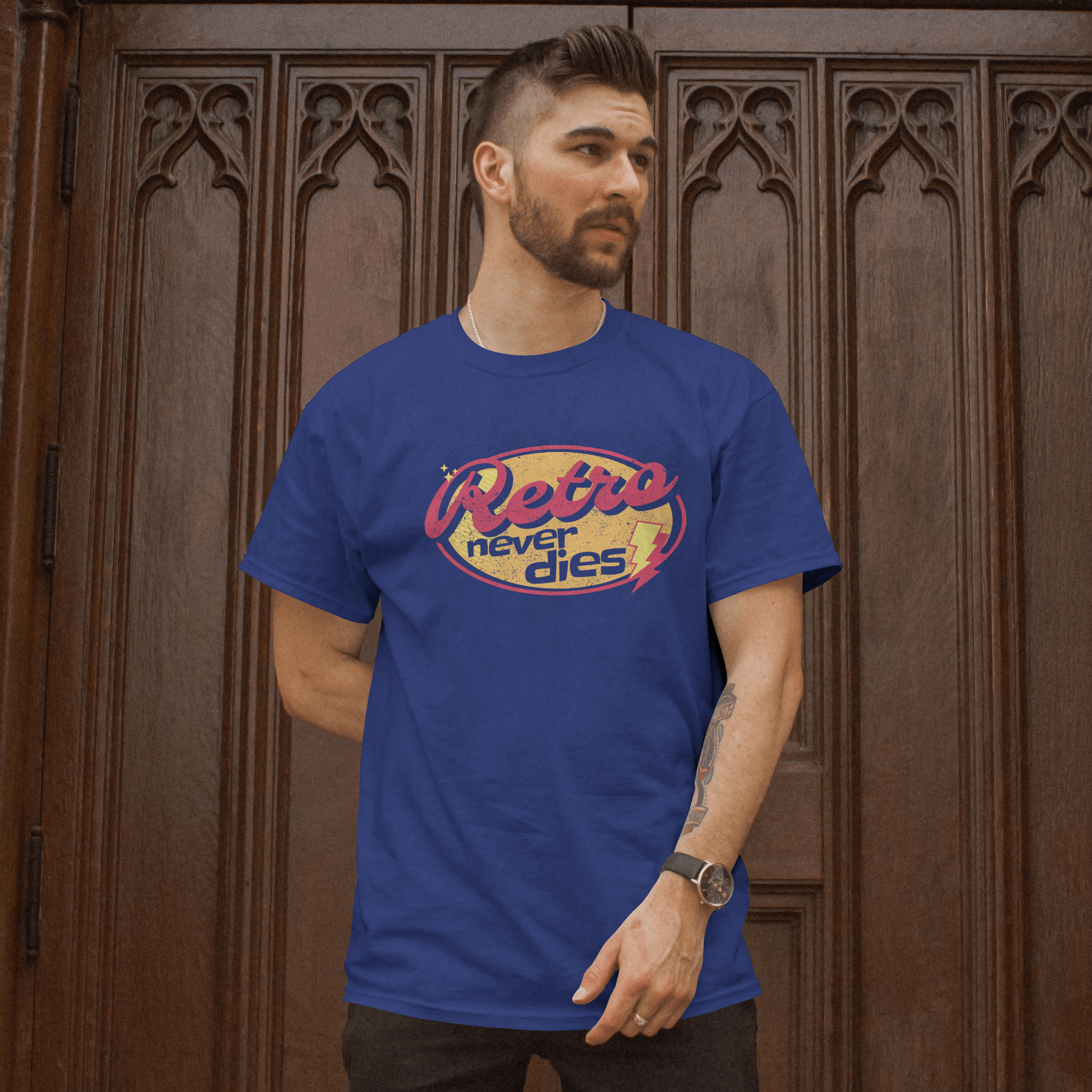 CAMISETA PREMIUM | Retro Never Dies