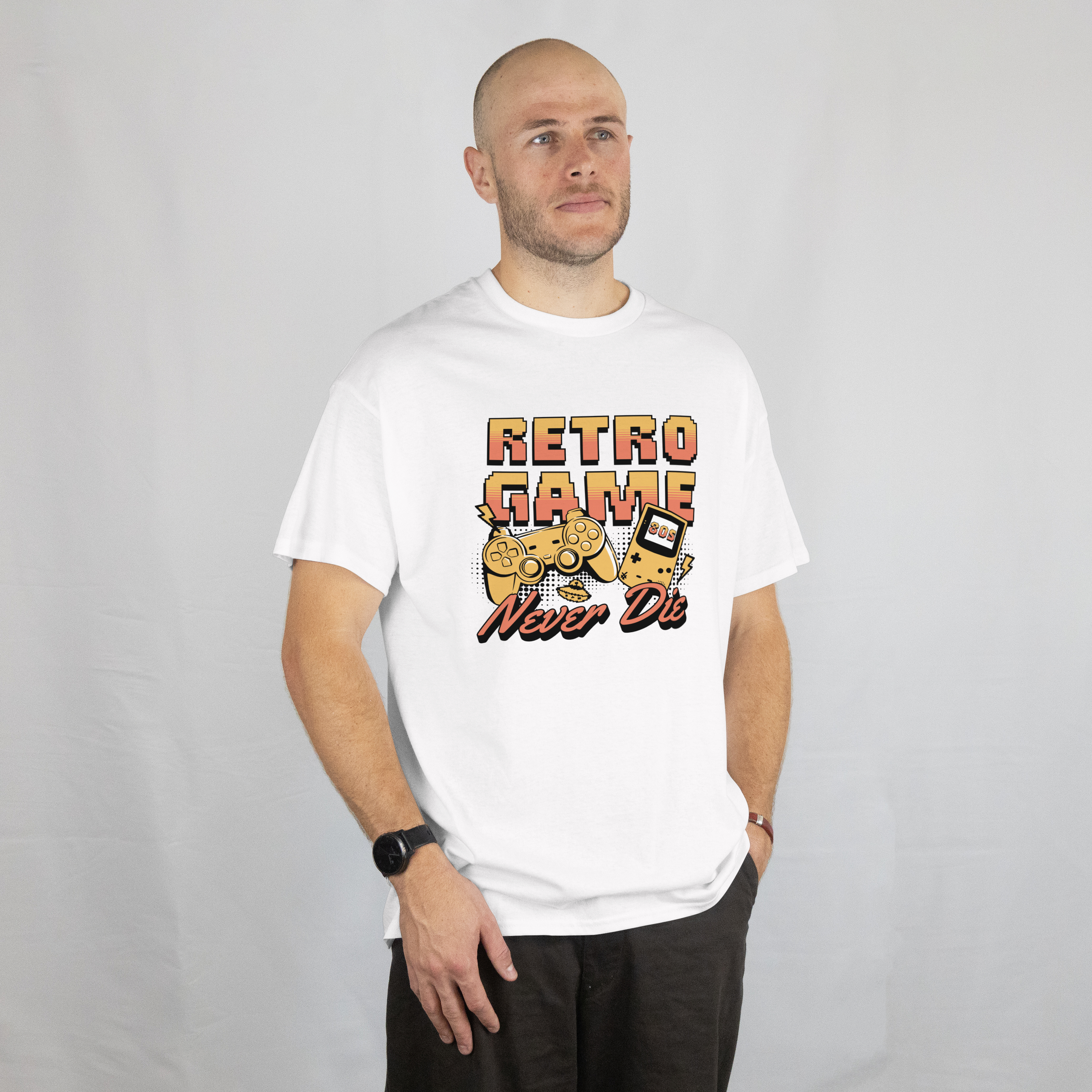 CAMISETA PREMIUM | Retro Game Never Die